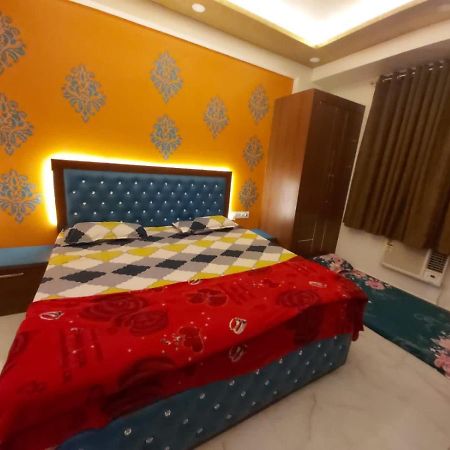 Karni Villa Lovely 2 Bhk Appt And Terrace Jaipur Exterior foto